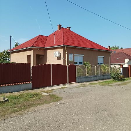 Bandi Vendégház Verpelét Exterior foto